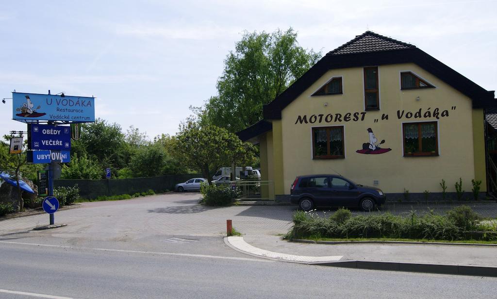 Motorest U Vodaka ปราก ภายนอก รูปภาพ